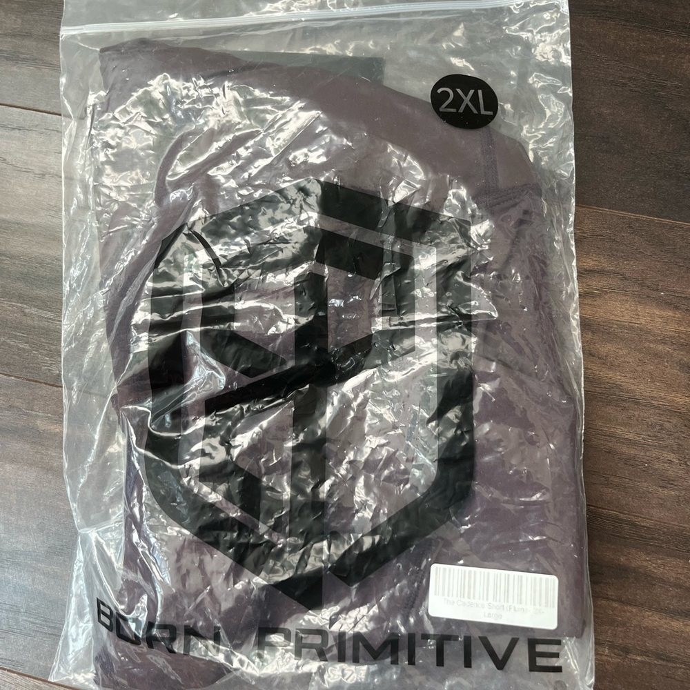 Born Primitive Cadence short 2xl plum